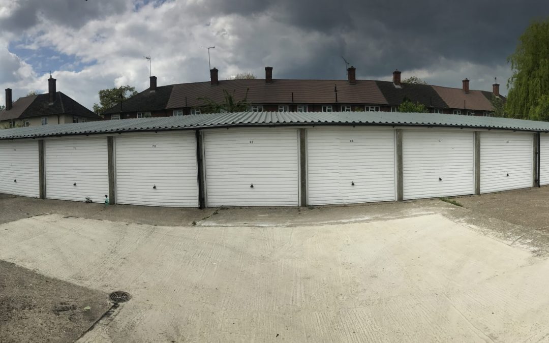 Garages in Borehamwood