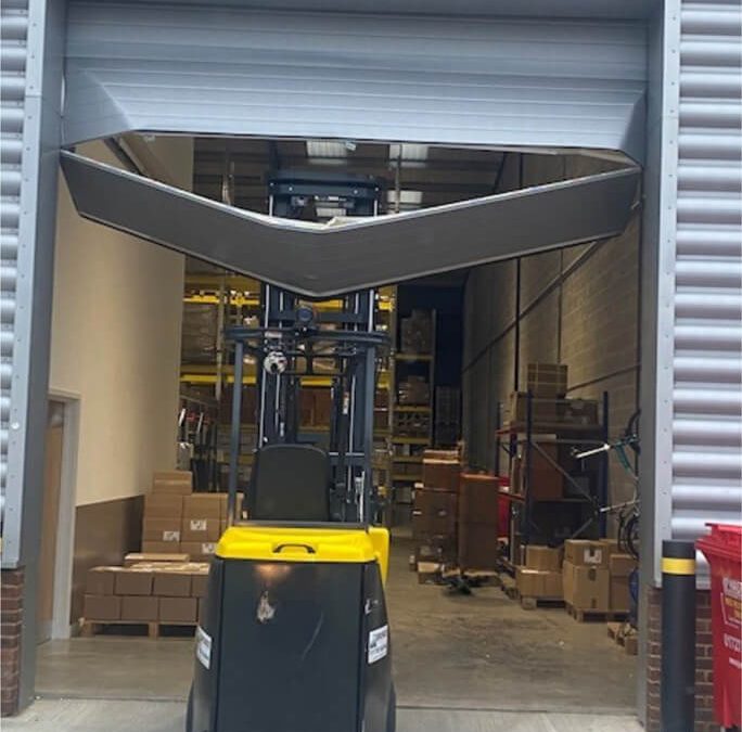 London warehouse replace sectional door parts